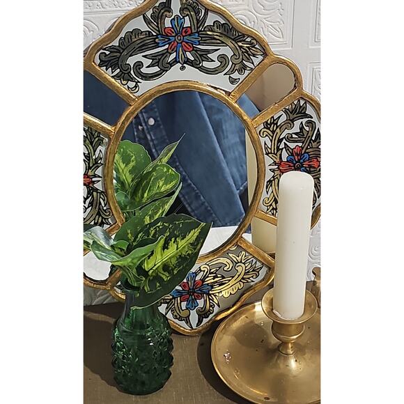Vintage Reverse Painted Round Mirror Floral Scrollwork Gold Scalloped Frame - Picture 3 of 11